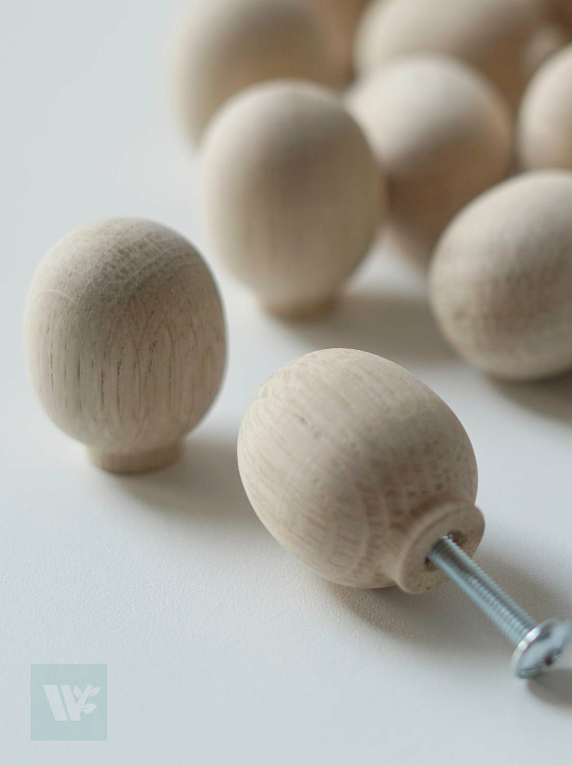 barrel style minimalistic knob