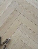 27" Unf Oak Herringbone H10N